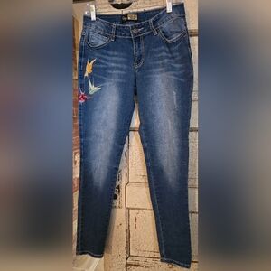 Suzanne Betro birds swallows Embroidered Jeans 28/29 EUC